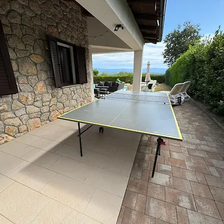Vila Isa 4 Bedrooms, 4 Bathrooms, Sauna, Jacuzzi, Panoramic View Vrh (Krk)