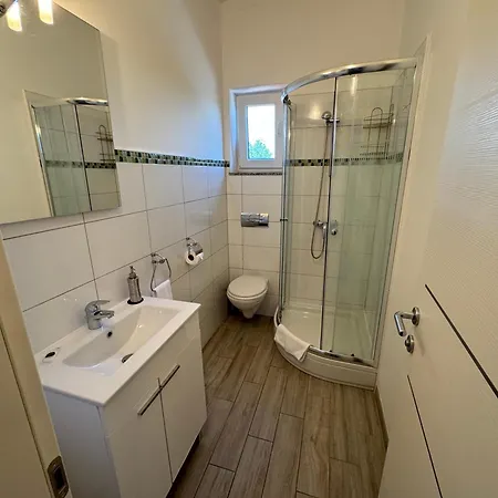 Isa 4 Bedrooms, 4 Bathrooms, Sauna, Jacuzzi, Panoramic View * Vrh (Krk)