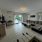 וילה Isa 4 Bedrooms, 4 Bathrooms, Sauna, Jacuzzi, Panoramic View