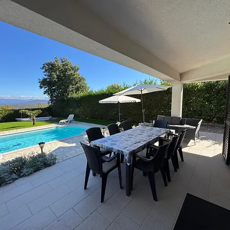 Isa 4 Bedrooms, 4 Bathrooms, Sauna, Jacuzzi, Panoramic View *