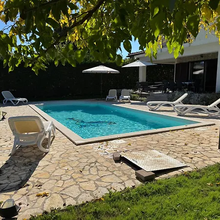 Isa 4 Bedrooms, 4 Bathrooms, Sauna, Jacuzzi, Panoramic View Vrh (Krk)